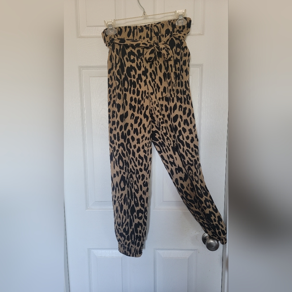 One by Chapter One- XS Dressy Joggers